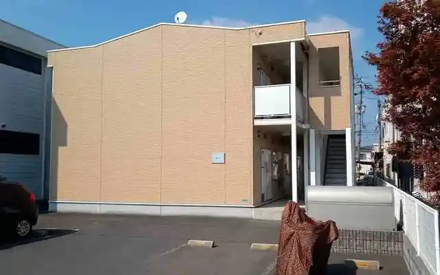 レオパレス柳の里 0