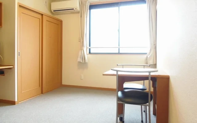 レオパレスコンフォートＢ - Ogaki student accommodation - 207号房间(带独立厨房)