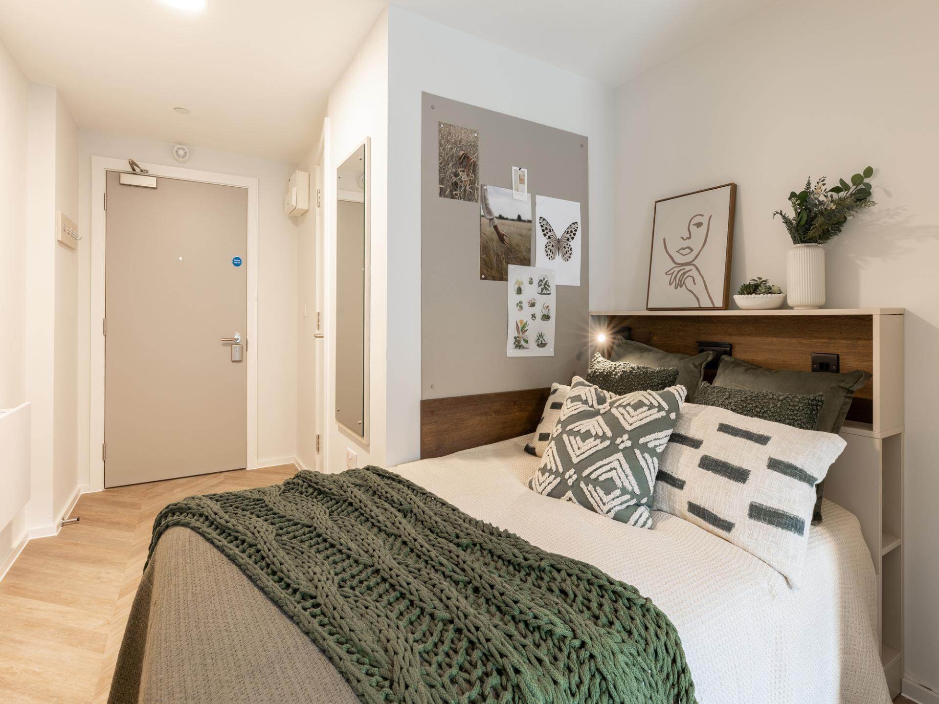 uhomes.com | Student Accommodation, Housing, Flats, Apartments for Rent