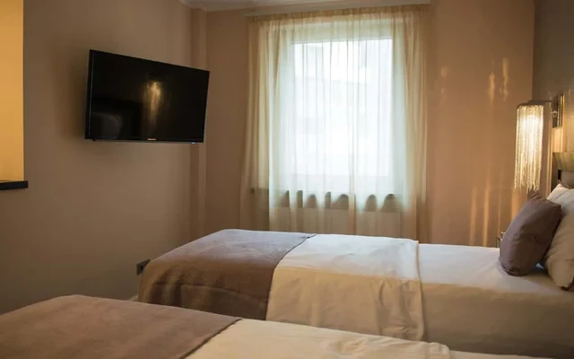 iFOUR- Cosy Apartment in the center of Dusseldorf 1