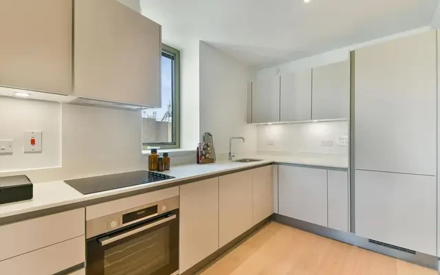 Lodge Road, London, NW8 7EU 2