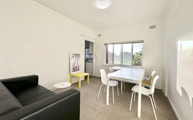 60 Willis St 4