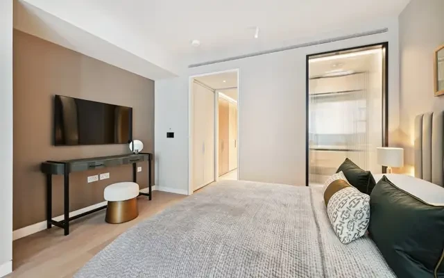 Hanover Square, Mayfair, W1S 1