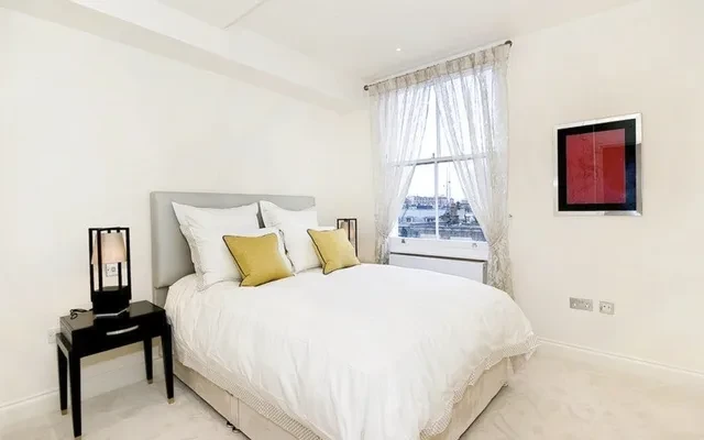 LH-Ovington Square 2