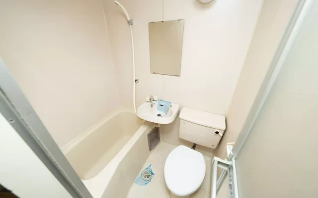 AP621 Tokyo Bay Club 201 3