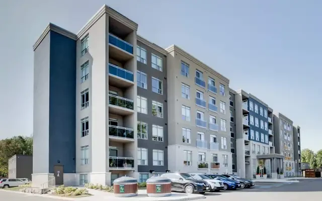250 Oakland Avenue 0