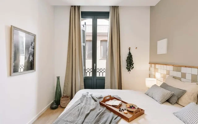 Acciaroli - 2 bedrooms and terrace in Ciutat Vella 4
