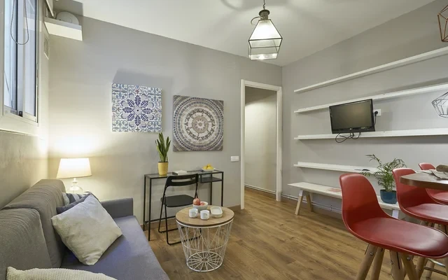 Great 2 bedroom flat in Eixample-fully equipped 4