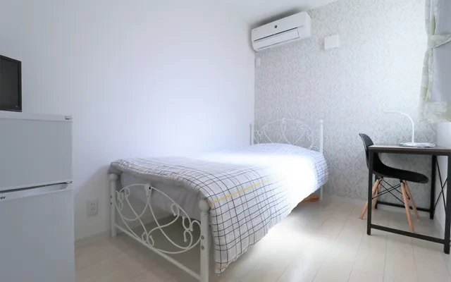 Tokyoβ Shoin Shrine Front 2 4