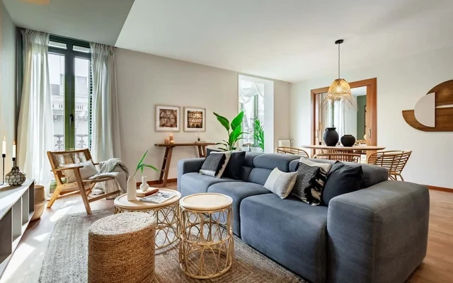 Sipura - 2 bedrooms and balcony in Eixample Dreta 1