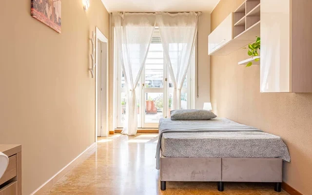 CORSO LODI 47 <br> PRIVATE ROOM S1 0