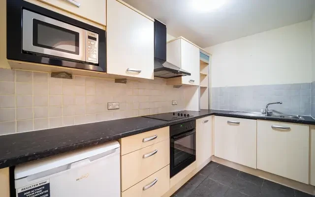 Frognal, London, NW3 6AG 2