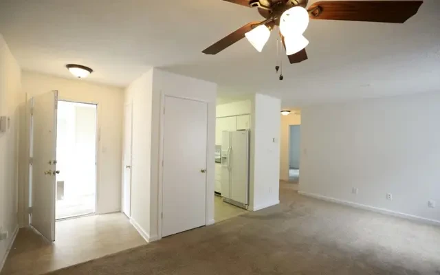 Poplar Manor 3