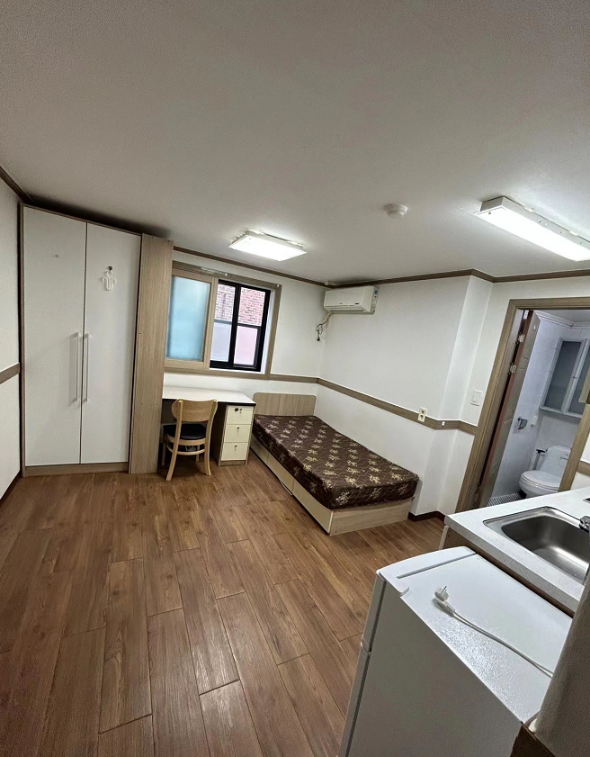 Goryeo No.15 Apartment