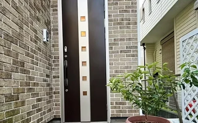 Space Kaihin Makuhari House II 1