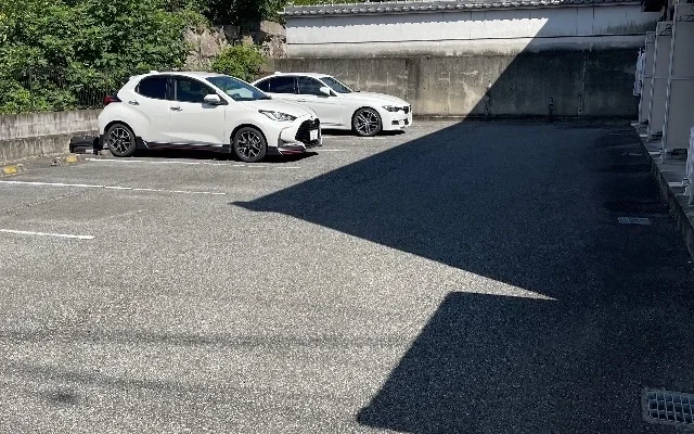 レオパレスグレース 1