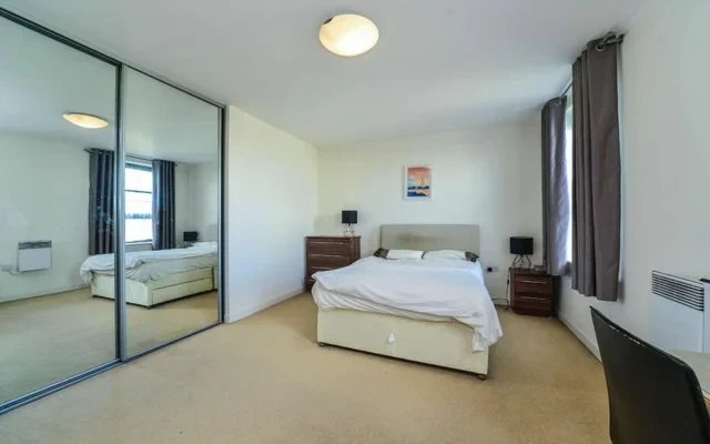 LH-590 Commercial Rd 3