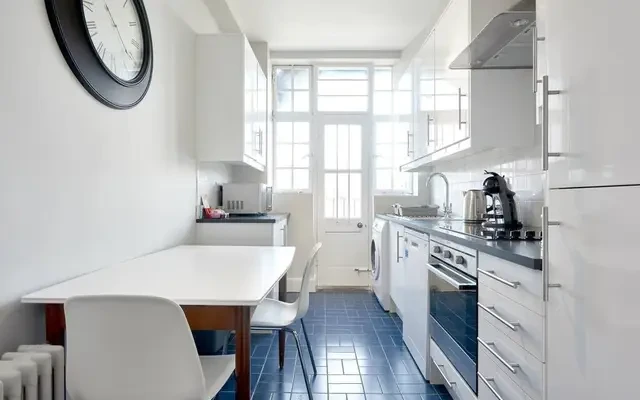 Queensway 12406# 2