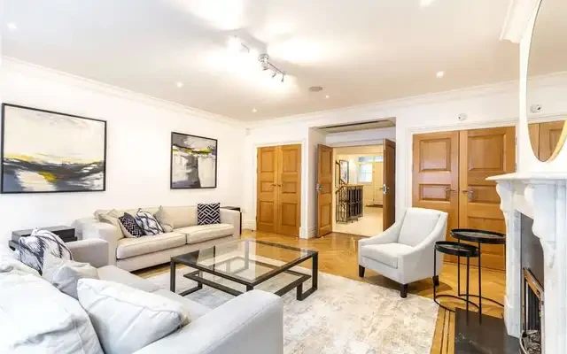 Hays Mews 3
