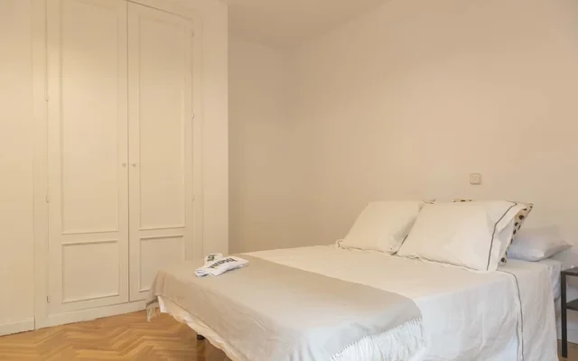 Edificio en la calle Sangarcia (168H5) 0