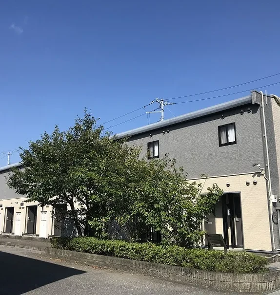 レオパレスシャルマン