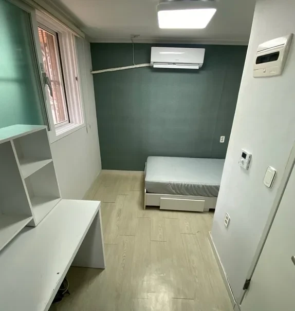 Clean, cost-effective, single room at National Cheng Kung University