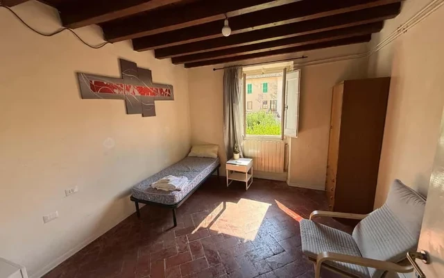 Apartment in Via de' Ginori, Firenze for 112 m² with 4 bedrooms 2