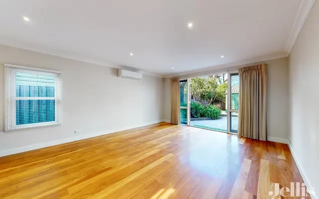64 Repton Road, Malvern East 2