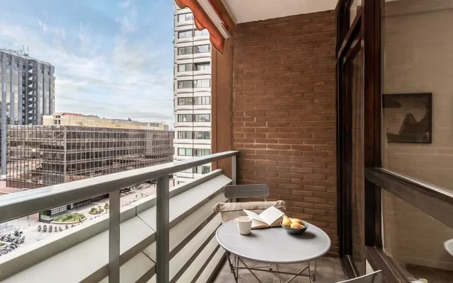 Campo - 3 bedroom and balcony penthouse in Azca 1