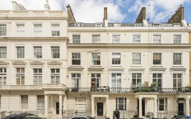 Devonshire Terrace, London, W2 3DW 4