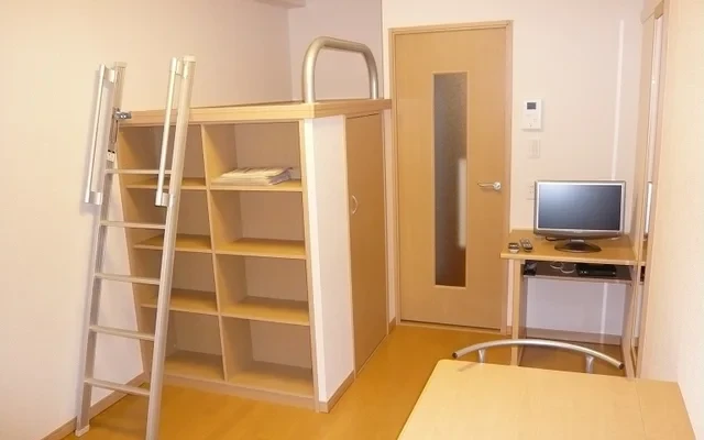レオパレスさざなみ – Studentenunterkunft in Chikusei City – 107号房间(带独立厨房)