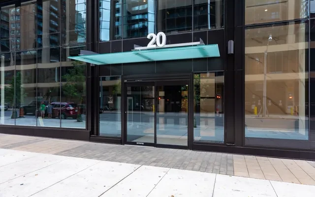 Entire Place·0B1B···20 Edward Street 1