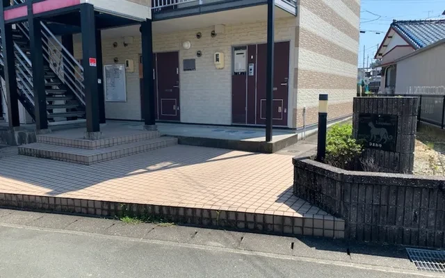 レオパレスひまわり 4