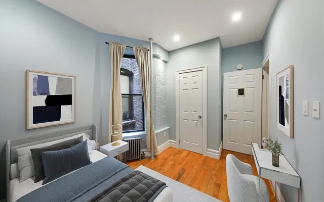 #710: Columbus Circle 0