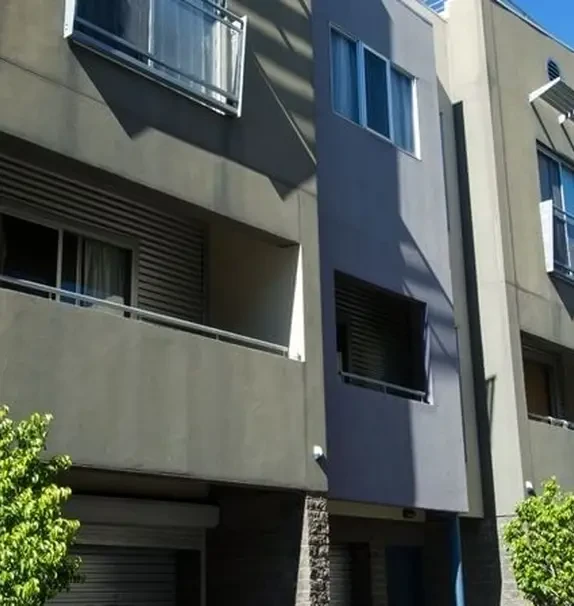 Student Living - Edge Town