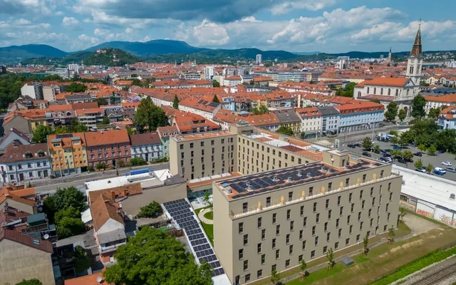 Lumis Graz 1