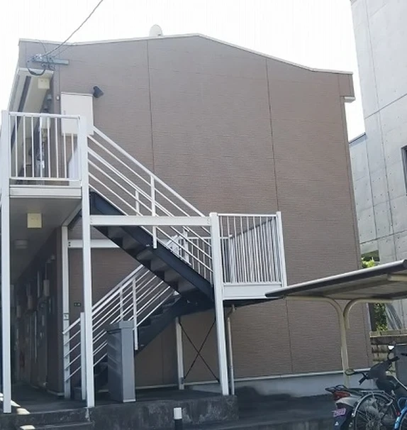 レオパレスルミネ