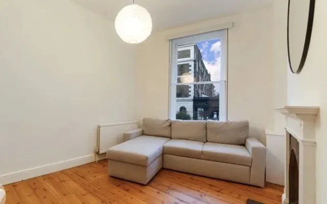 LH-Gray's Inn Road 0