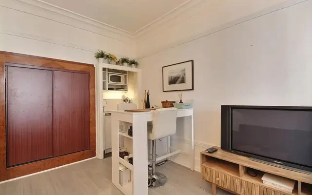 apartment in 2nd arrondissement 3