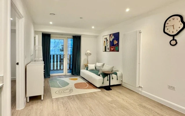 LH-Ellipse House - London student accommodation