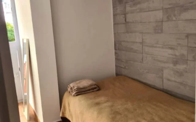 Calle Maestro Arrieta Sevilla 41010 Spain 0