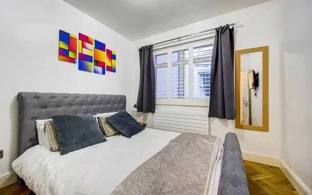 Queens Gate Place, South Kensington, SW7 1
