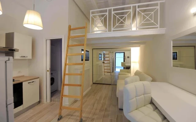 Via Marco Aurelio 45  AV 1 1