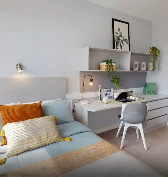 iQ Tufnell House