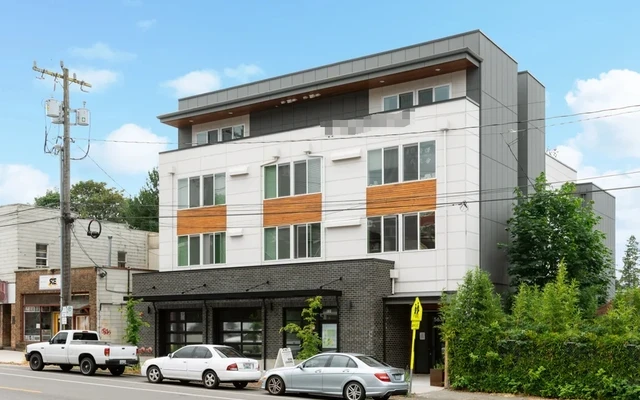 Thirty-One Apartments 0
