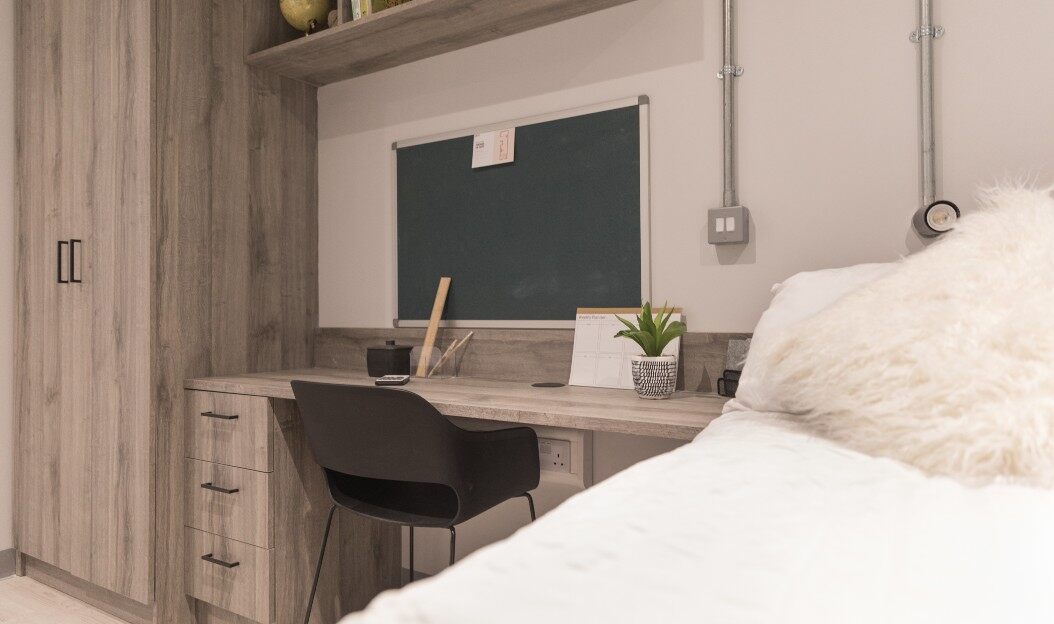 Premium En-suite (Water Facing)