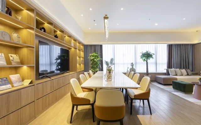 Longfor·Goyoo - Hangzhou Binjiang Tianjie Binhe Road Store 3