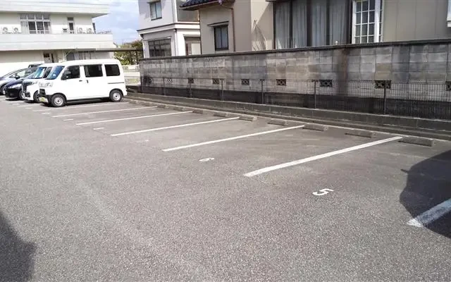 レオパレスアクシス 1