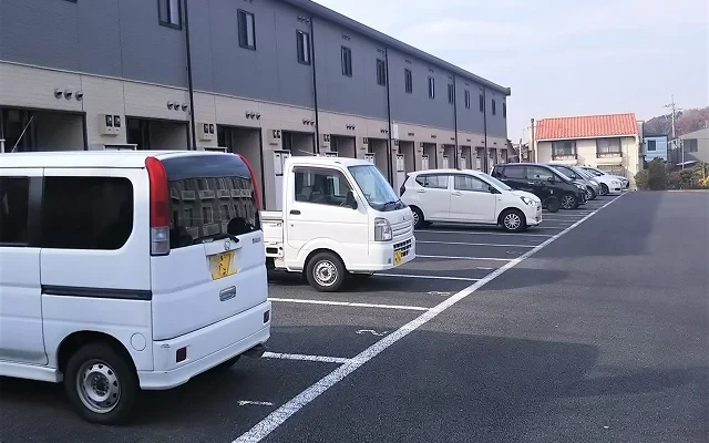 レオパレスみどりⅢ 1