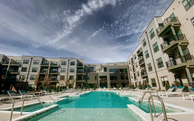 Terra at the Grove 3